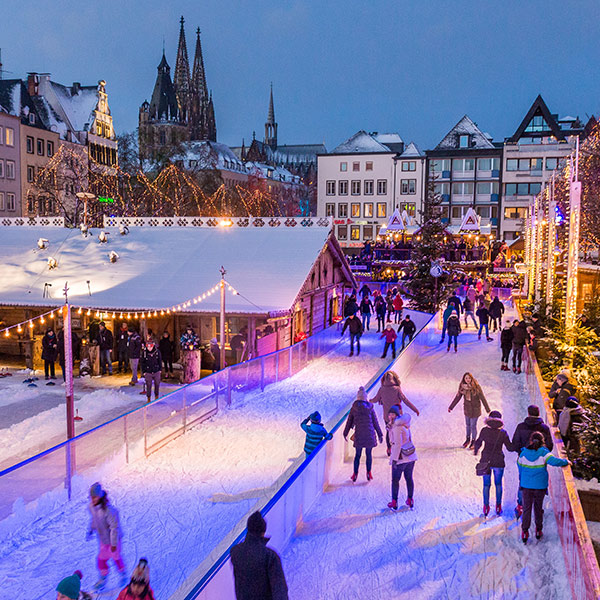 Weihnachtsmarkt und Eislauferlebnis Kölner Altstadt