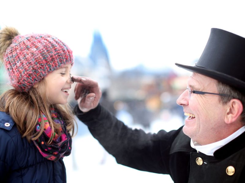 Schornsteinfeger malen Glücksnasen
